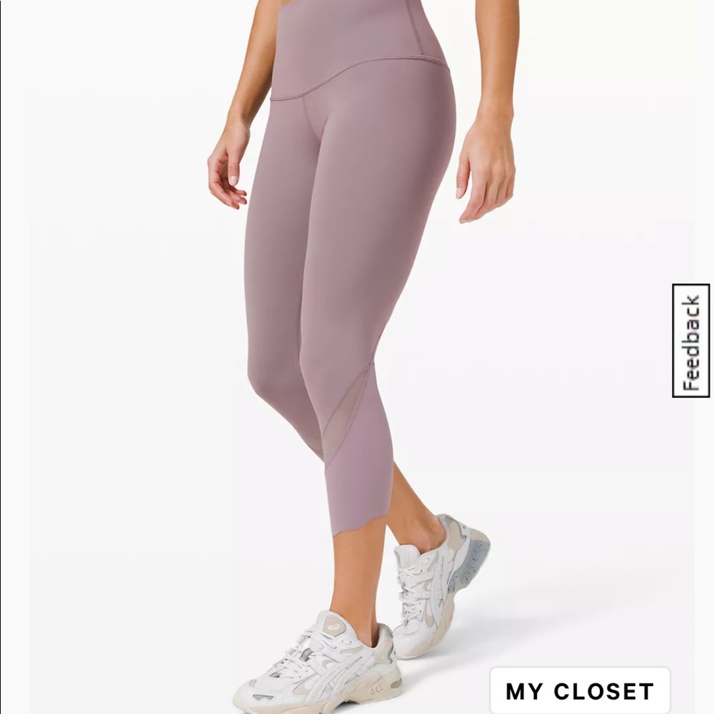 Wunder Under Scallop-hem high rise crop 23”